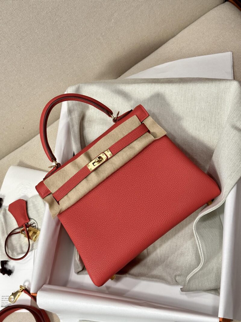 Hermès Kelly 25 Togo Rouge Coeur Gold Hardware