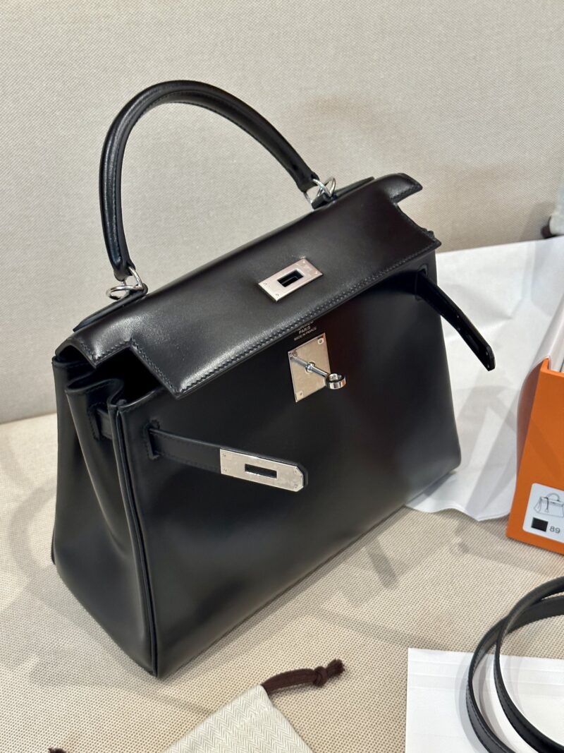 Hermès Kelly 28 Box Noir Silver Hardware - Image 7