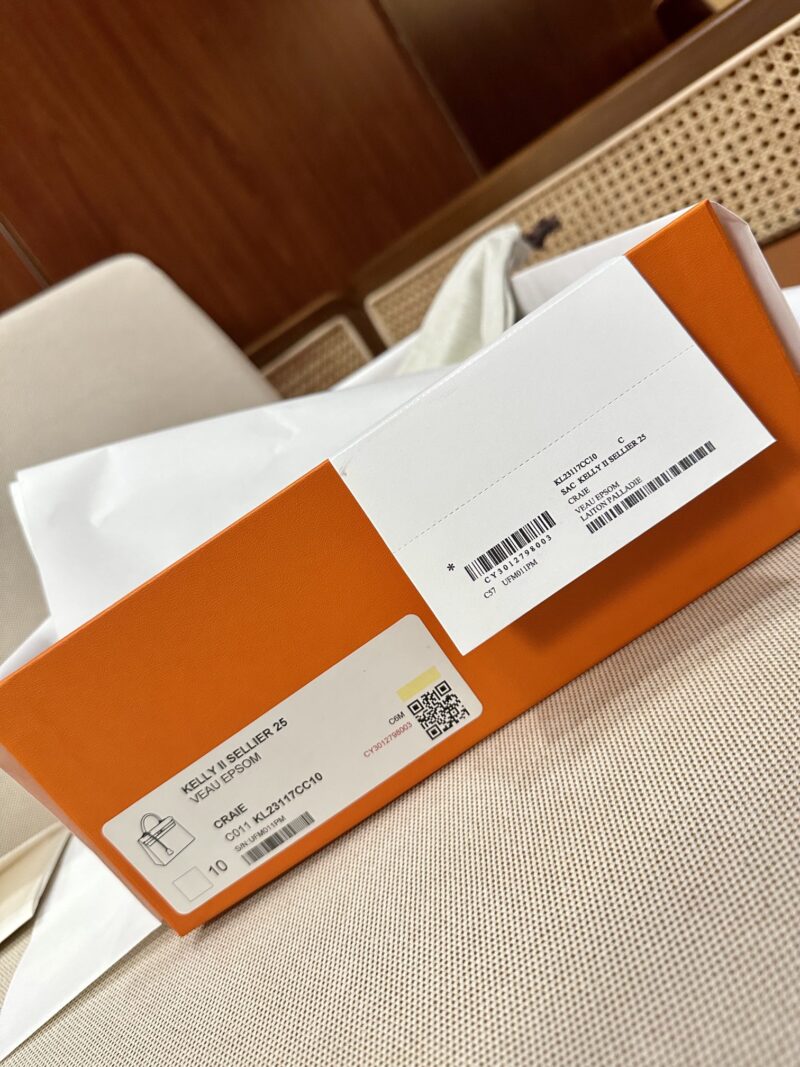 Hermès Kelly 25 Epsom Craie Gold Hardware - Image 35
