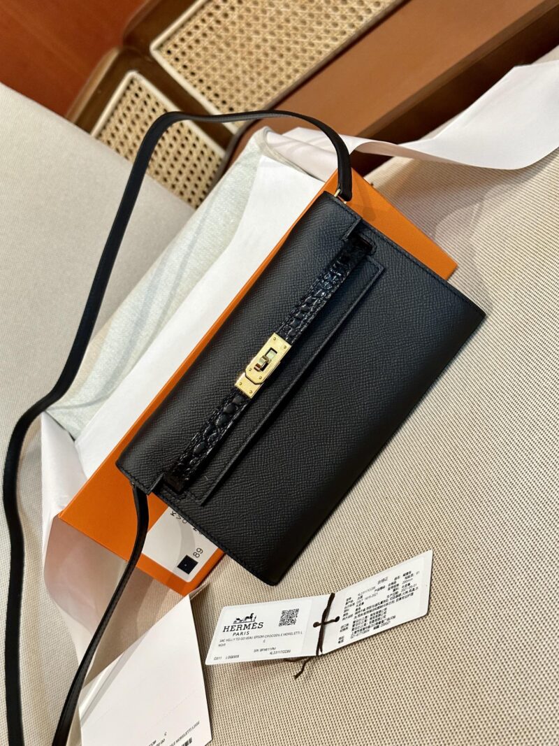 Hermès Kelly To Go Epsom & Crocodile Noir Gold Hardware