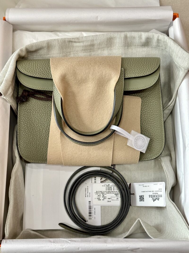 Hermès Halzan 25 Taurillon Clemence & Swift Sauge Silver Hardware - Image 2