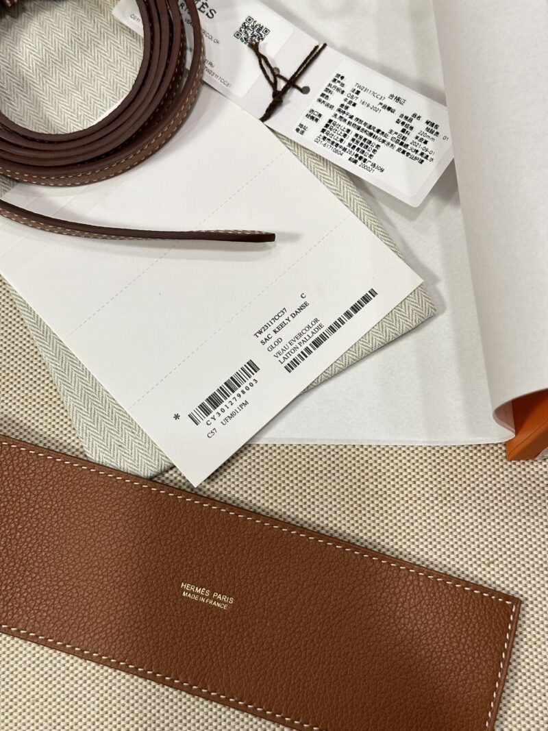 Hermès Kelly Danse 22 Evercolor Gold Gold Hardware - Image 9