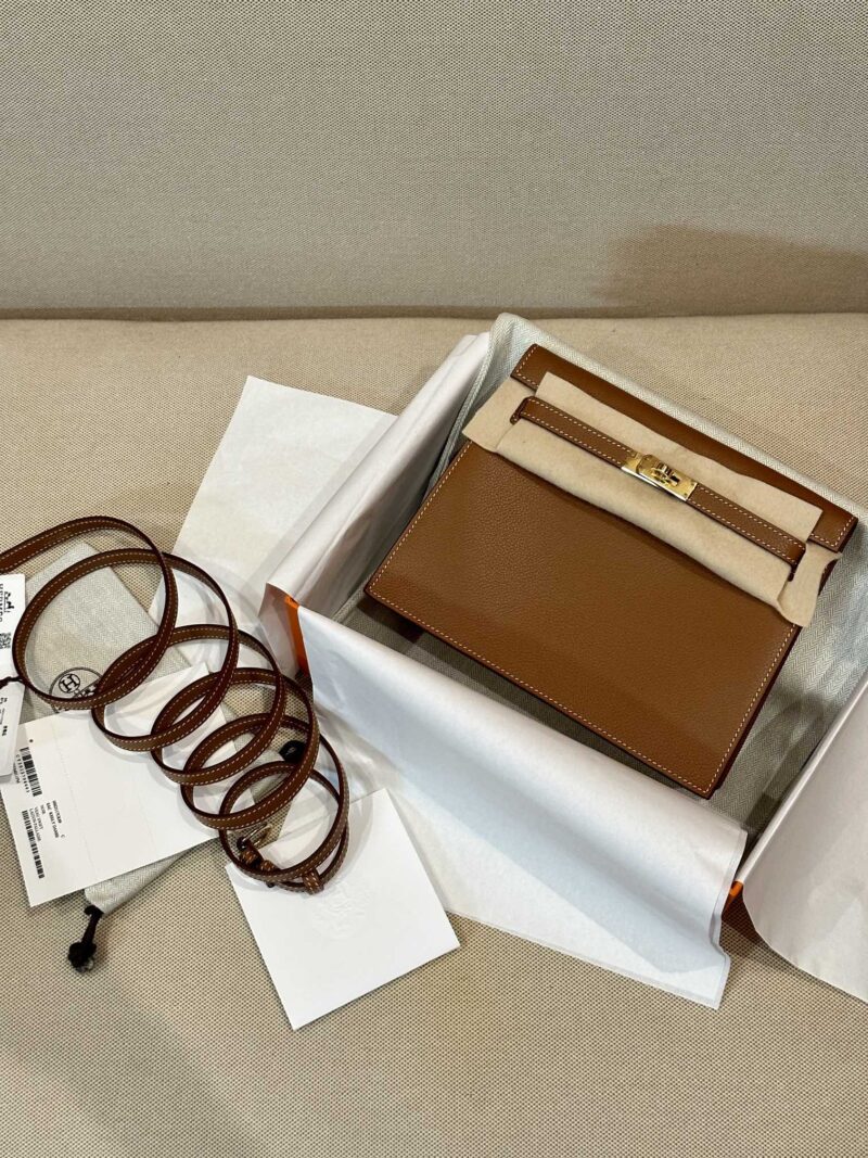Hermès Kelly Danse 22 Evercolor Gold Gold Hardware