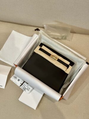 Hermès Kelly Danse 22 Jonathan Noir Gold Hardware