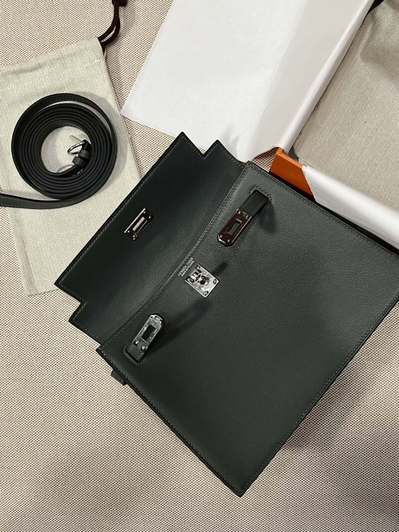 Hermès Kelly Danse 22 Swift Gris Graphite Silver Hardware - Image 5