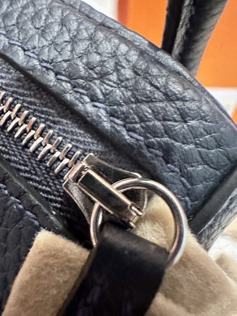 Hermès Lindy 26 Clemence Blue Nuit Silver Hardware - Image 6