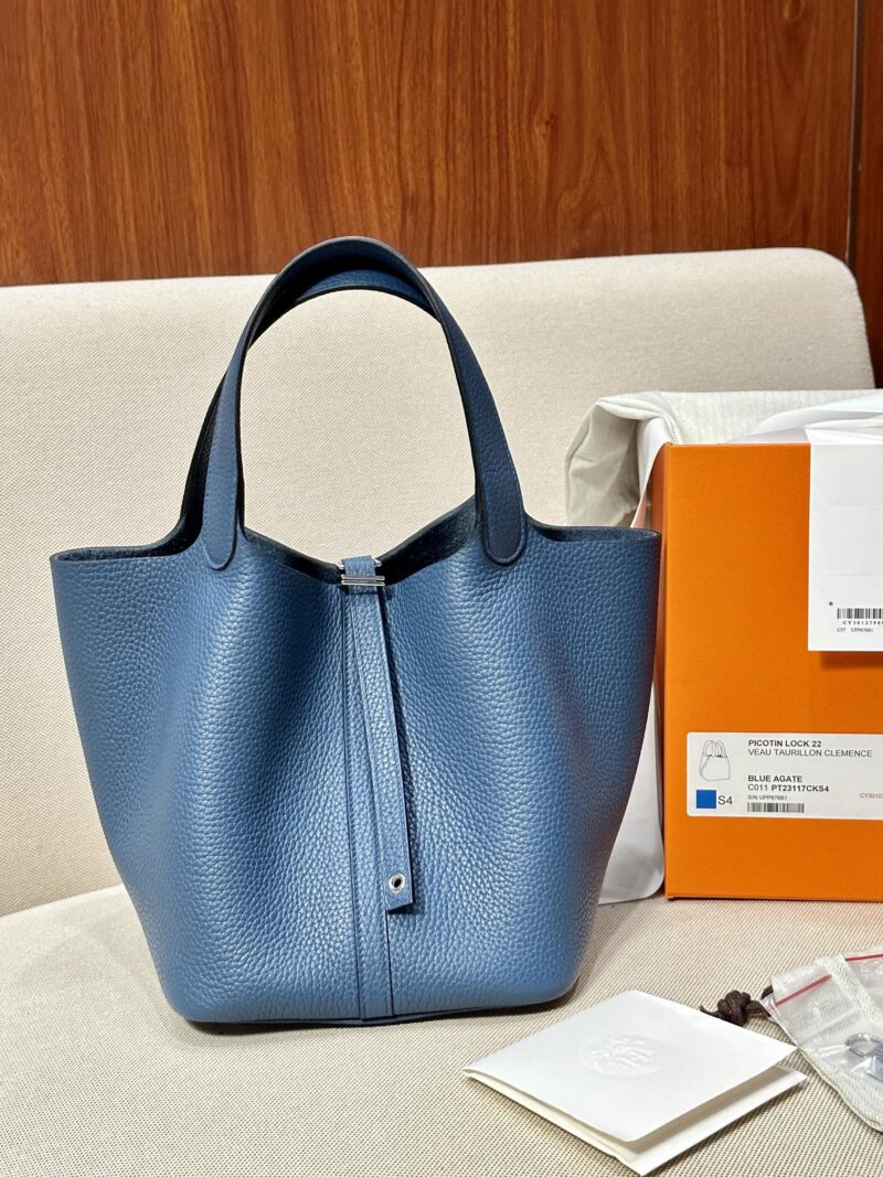 Hermès Picotin 22 Taurillon Clemence Deep Blue Silver Hardware - Image 2