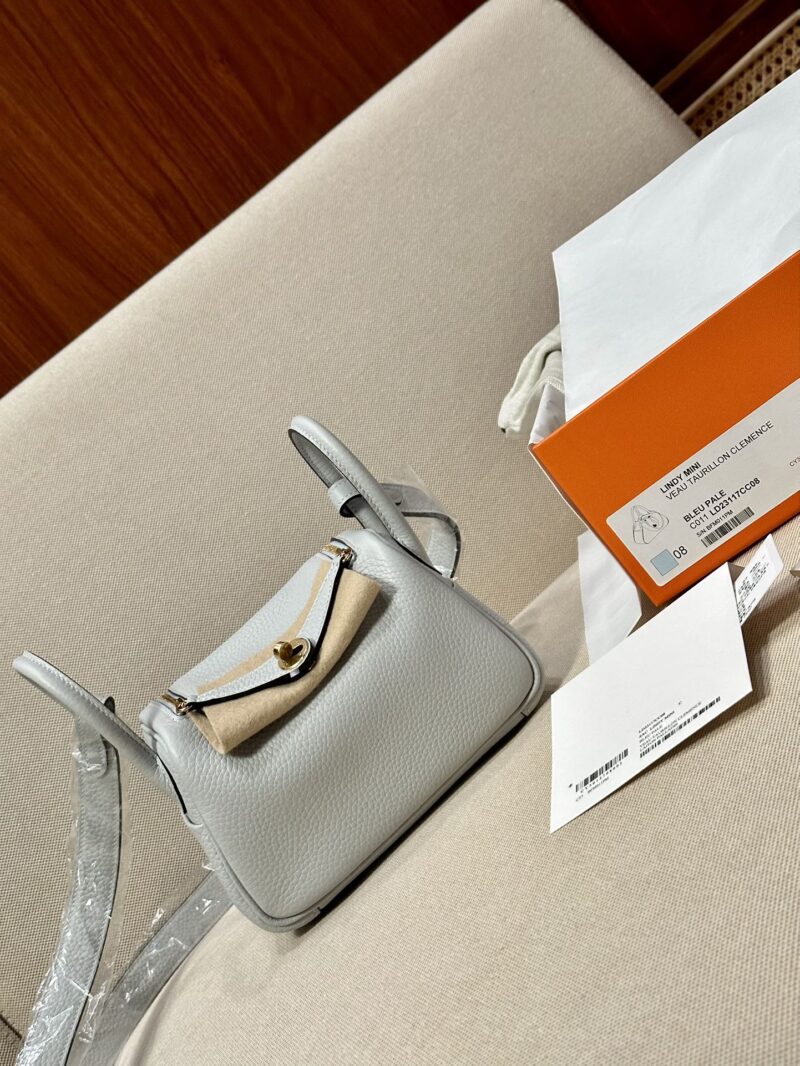Hermès Mini Lindy 20 Taurillon Clemence Blue Pale Gold Hardware - Image 5