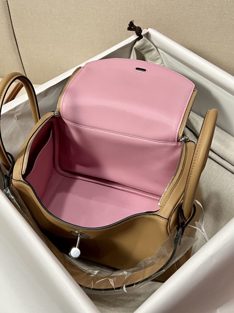 Hermès Lindy 26 Taurillon Clemence Chai & Mauve Sylvestre Silver Hardware - Image 3