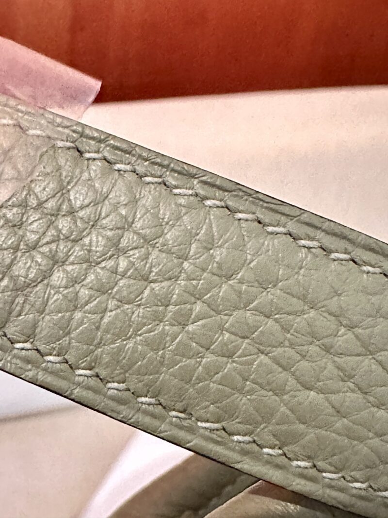 Hermès Mini Lindy 19 Clemence Sauge Silver Hardware - Image 7