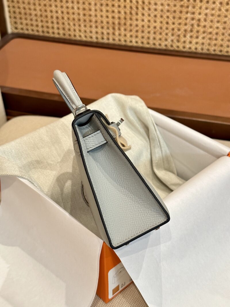 Hermès Mini Kelly 19 Epsom Blue Glacier Silver Hardware - Image 4