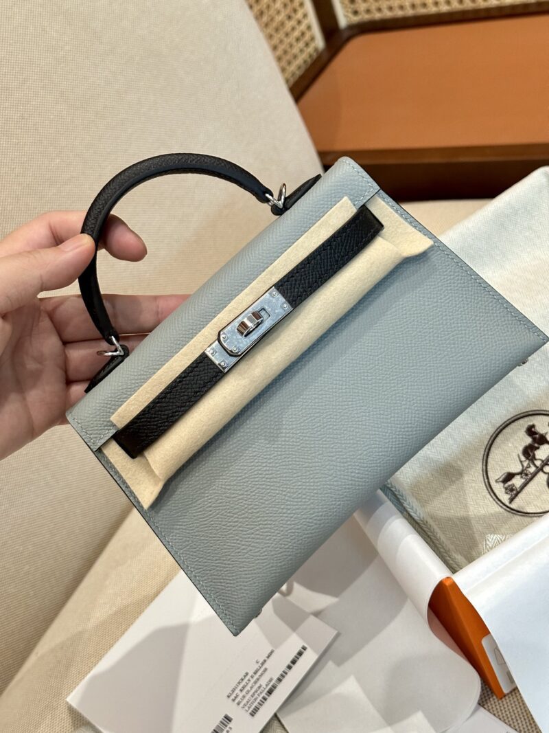 Hermès Mini Kelly 19 Epsom Blue Glacier & Noir Silver Hardware - Image 2