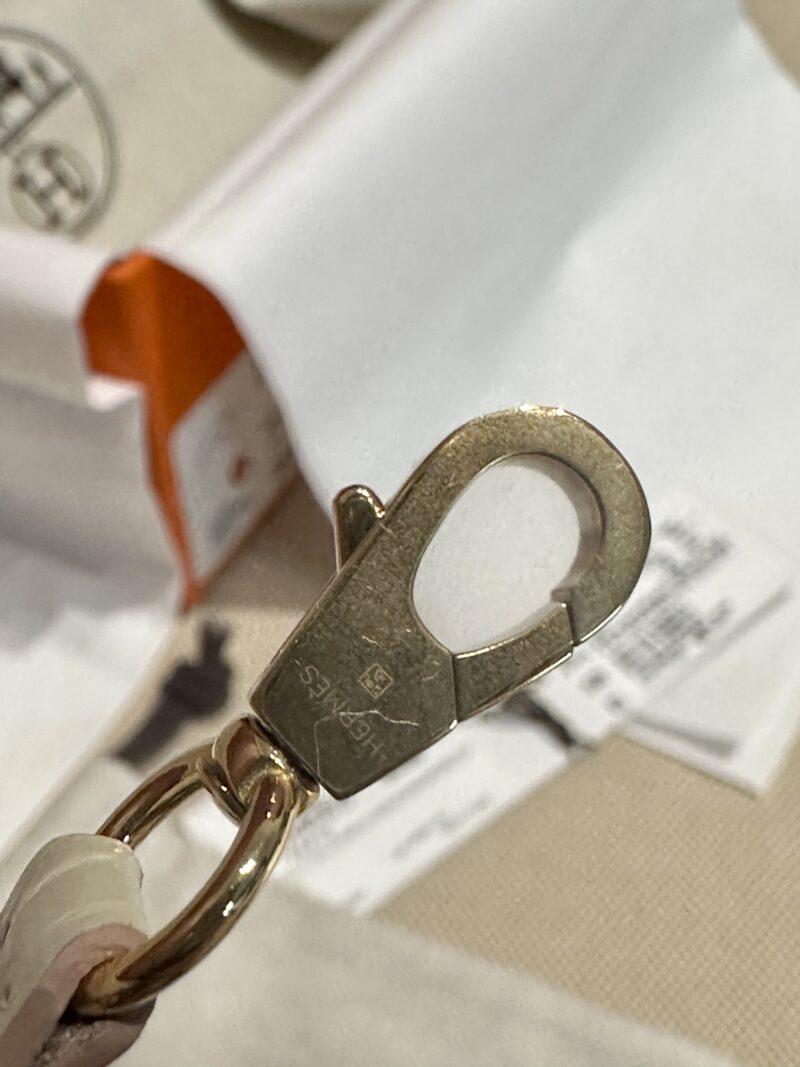 Hermès Mini Kelly 19 Matte Alligator Beton Gold Hardware - Image 11