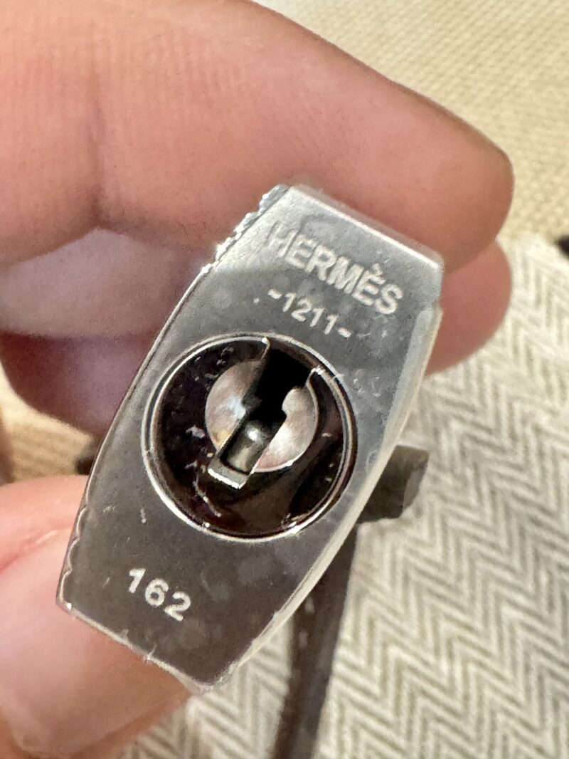 Hermès Kelly 25 Togo Etoupe Silver Hardware - Image 13
