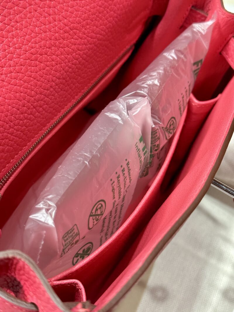 Hermès Kelly 25 Togo Rose Silver Hardware - Image 3