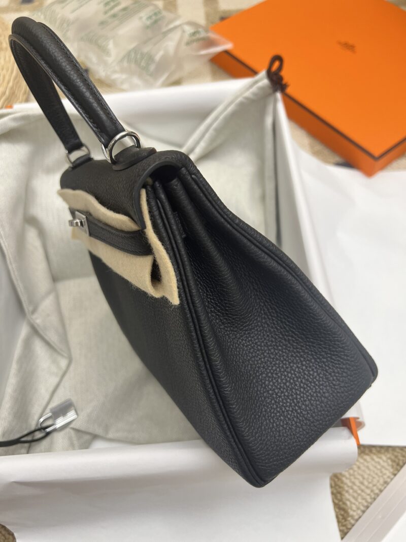 Hermès Kelly 25 Togo Noir Silver Hardware - Image 3