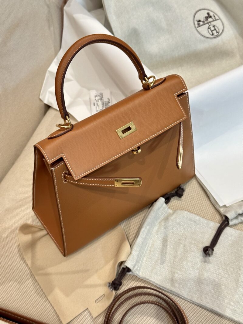 Hermès Kelly 25 Epsom Gold Gold Hardware - Image 6