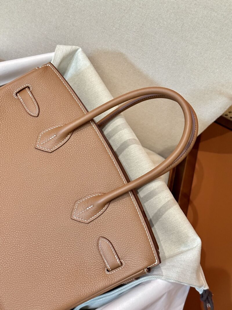 Hermès Birkin 30 Gold Togo Gold Hardware - Image 3