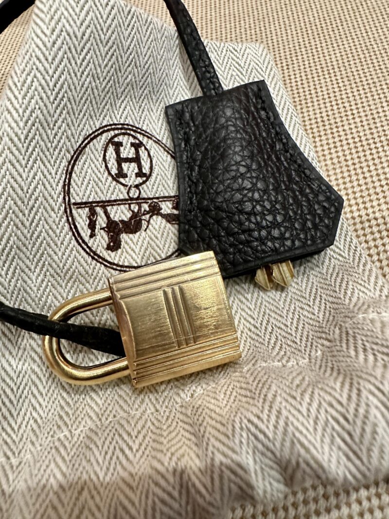 Hermès Birkin 30 Noir, Gold Togo Gold Hardware - Image 19