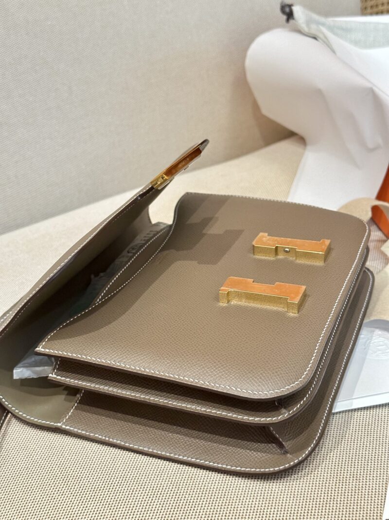 Hermès Constance 24 Etoupe Epsom Gold Hardware - Image 4