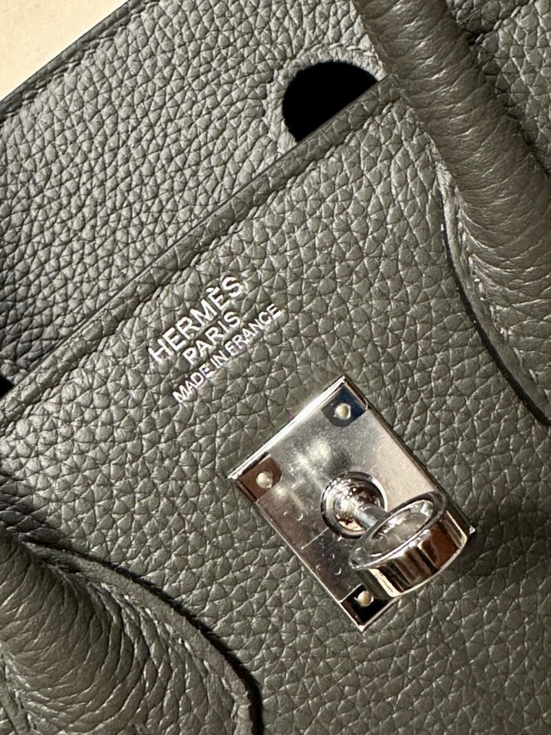 Hermès Birkin 25 Graphite Togo Palladium Hardware - Image 4