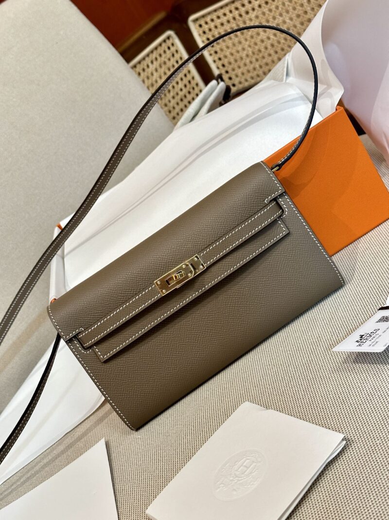 Hermès Kelly To Go Epsom Etoupe Gold Hardware