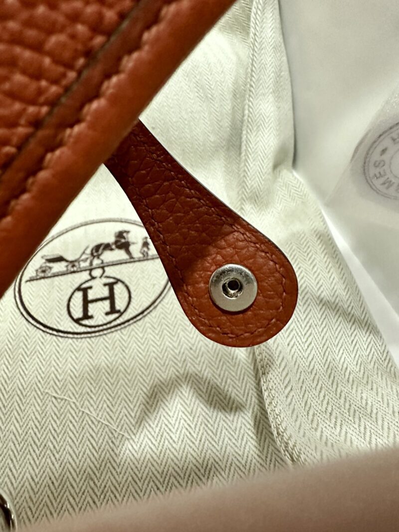 Hermès Mini Evelyne 16 Taurillon Clemence Cuivre Gold Hardware - Image 8