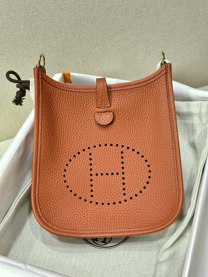 Hermès Mini Evelyne 16 Taurillon Clemence Cuivre Silver Hardware - Image 2
