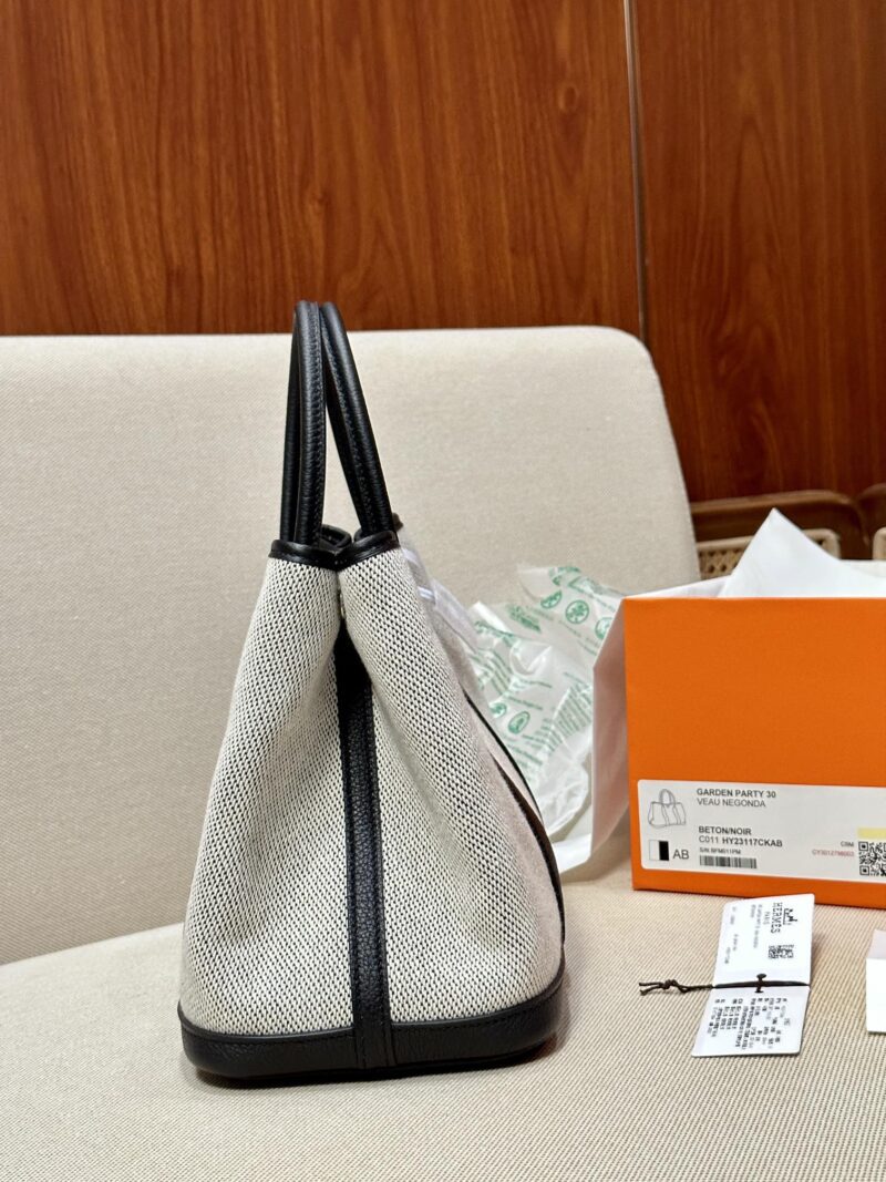 Hermès Garden Party 30 Canvas & Togo White & Noir Silver Hardware - Image 4