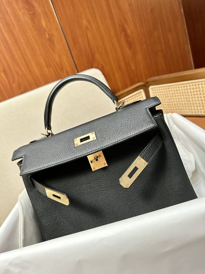 Hermès Kelly 28 Togo Noir Gold Hardware - Image 14