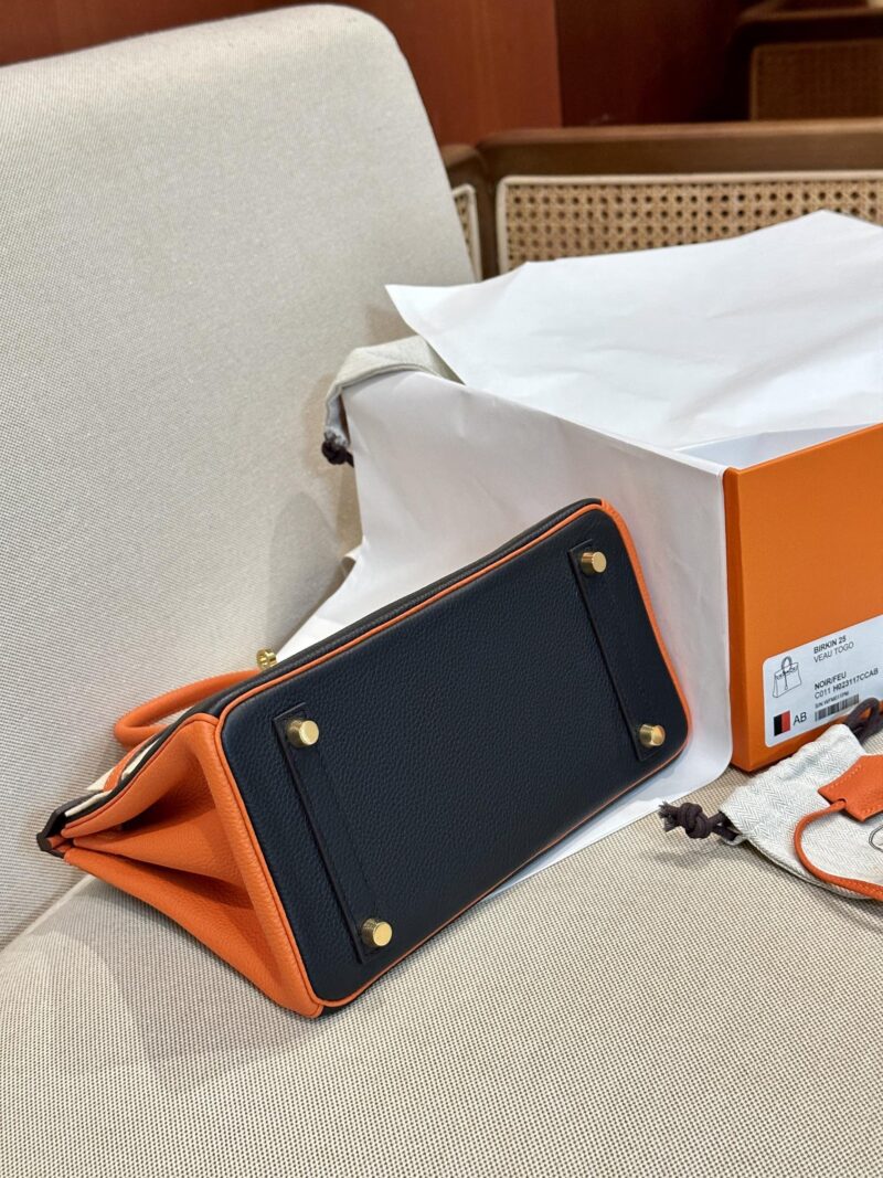 Hermès Birkin 25 Feu Orange, Noir Togo Gold Hardware - Image 12