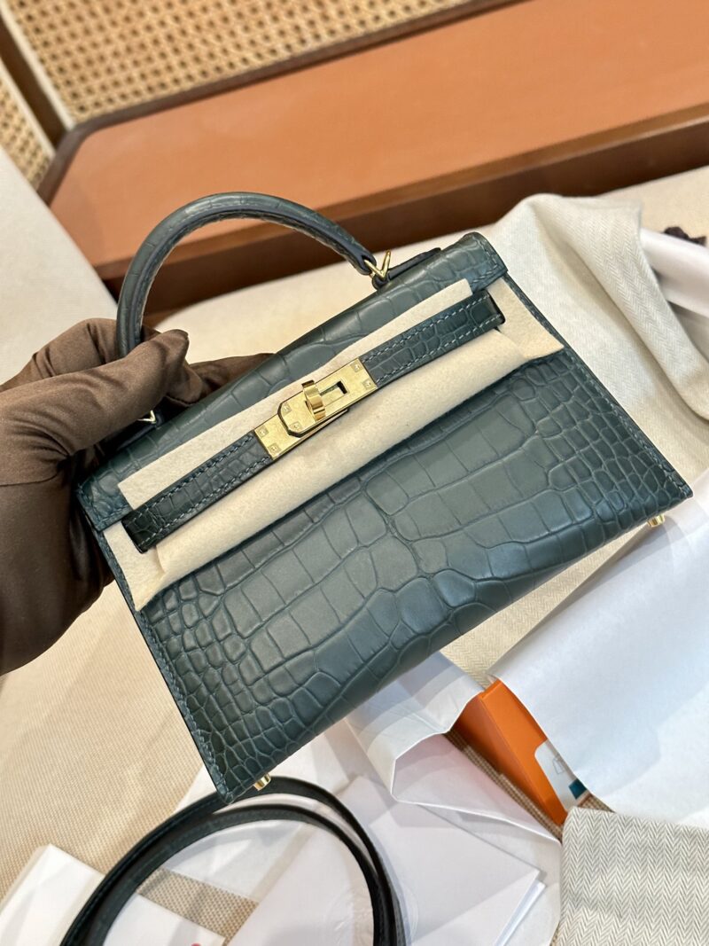 Hermès Mini Kelly Alligator Vert Cypres Gold Hardware