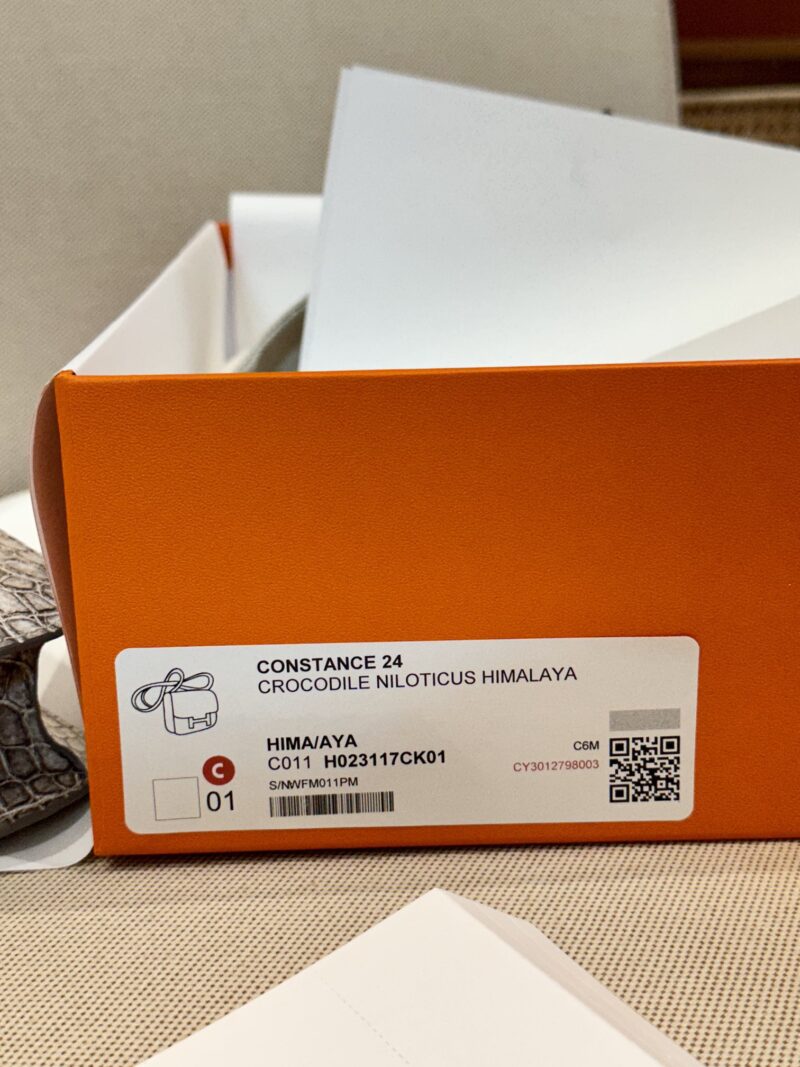 Hermès Constance 24 Himalaya Crocodile Palladium Hardware - Image 12