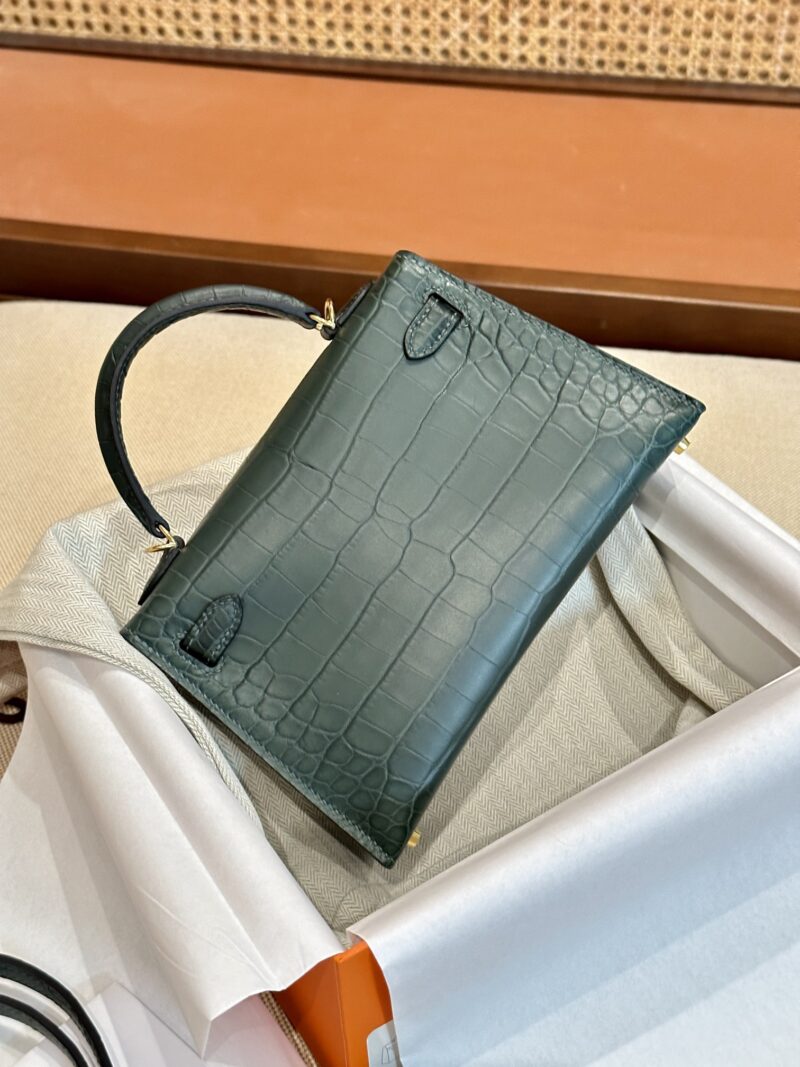 Hermès Mini Kelly Alligator Vert Cypres Gold Hardware