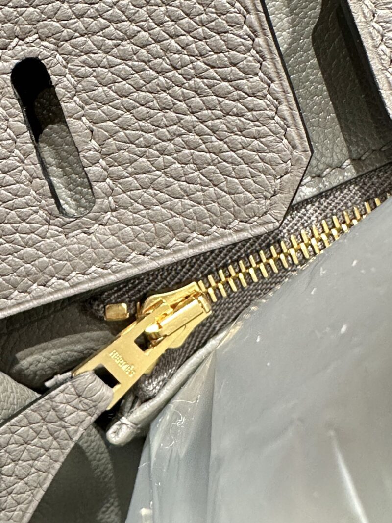 Hermès Birkin 25 Etain Togo Gold Hardware - Image 11