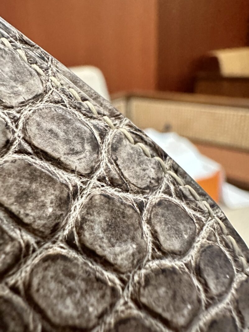 Hermès Constance 24 Himalaya Crocodile Palladium Hardware - Image 13