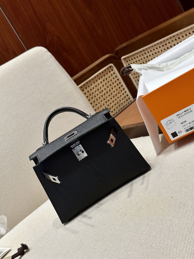 Hermès Mini Kelly Epsom Noir Gold Hardware - Image 8