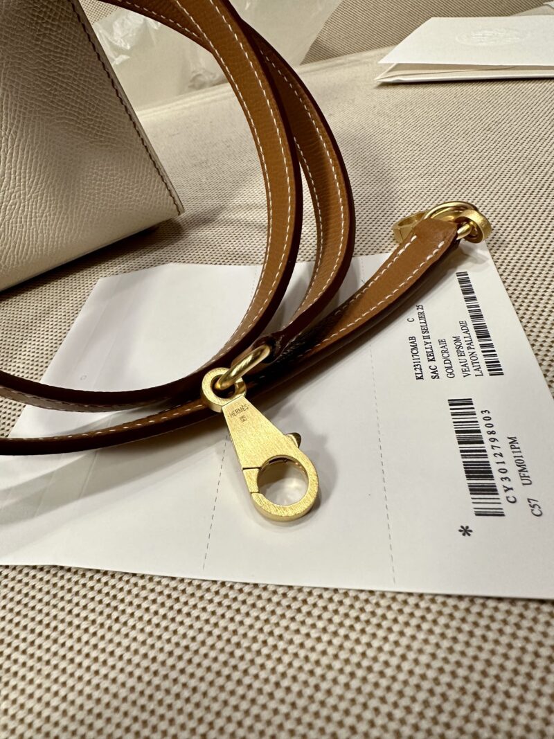 Hermès Kelly 25 Epsom Nata, Gold Gold Hardware - Image 21