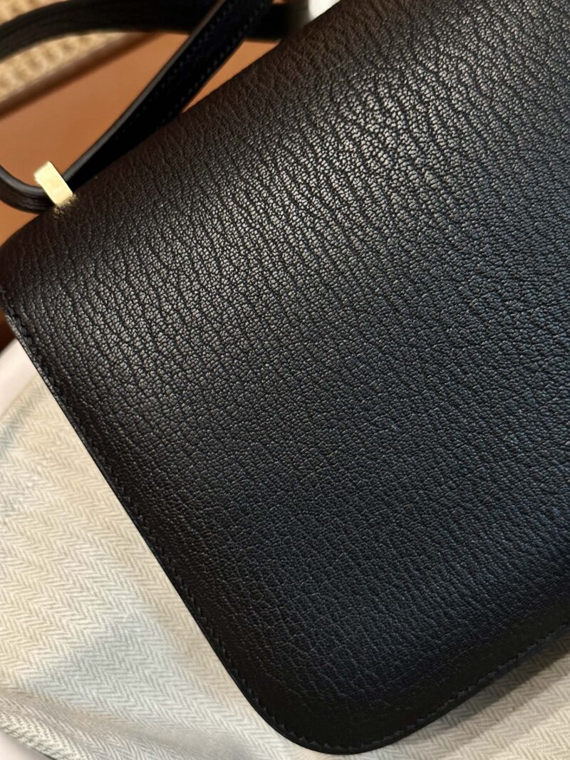 Hermès Constance 19 Noir Chevre Palladium Hardware - Image 10