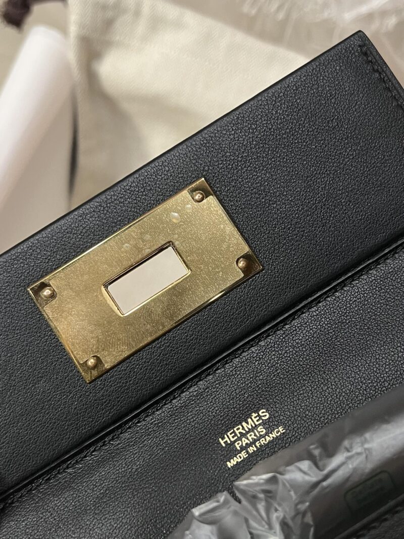 Hermès Mini Kelly 2424 Evercolor & Swift Noir Silver Hardware - Image 12