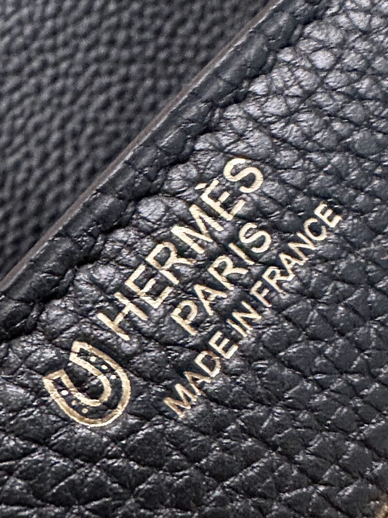 Hermès Birkin 30 Noir, Gold Togo Gold Hardware - Image 7