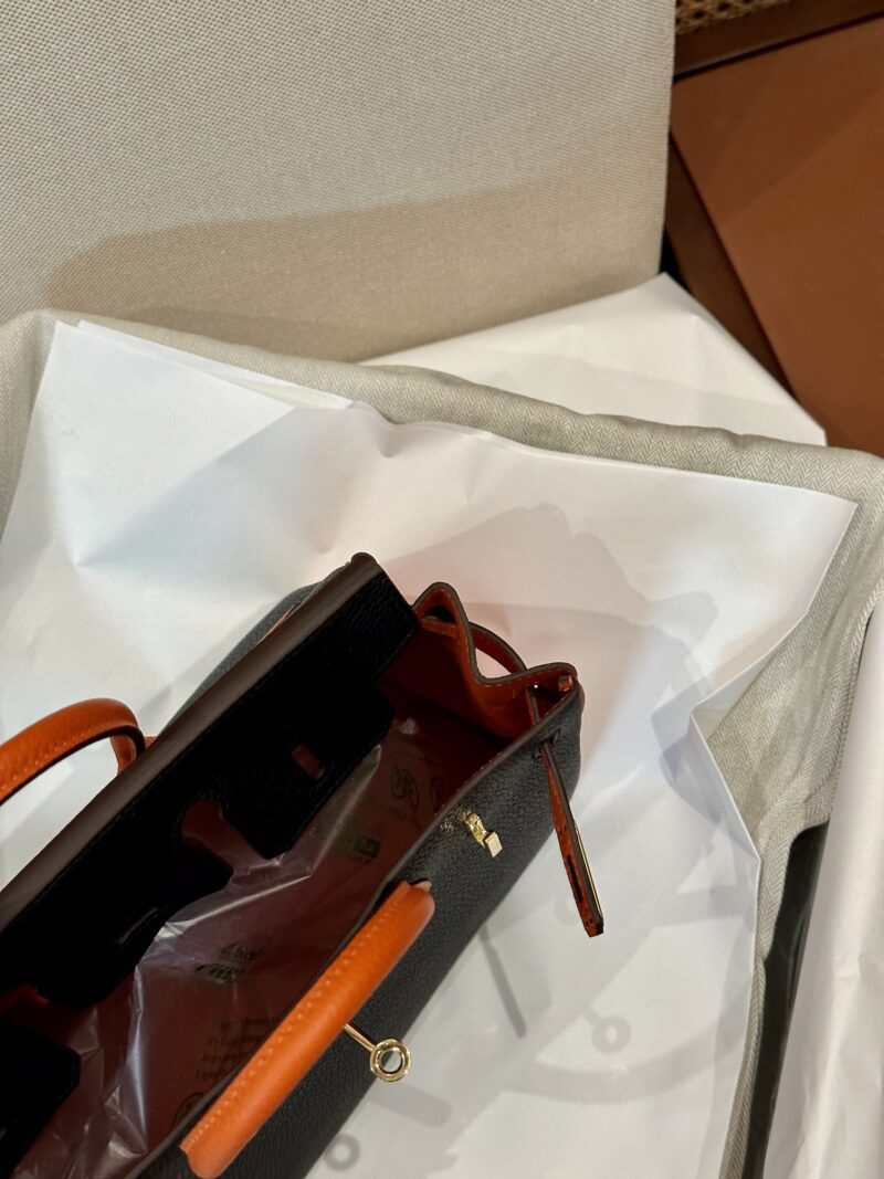 Hermès Birkin 25 Feu Orange, Noir Togo Gold Hardware - Image 18