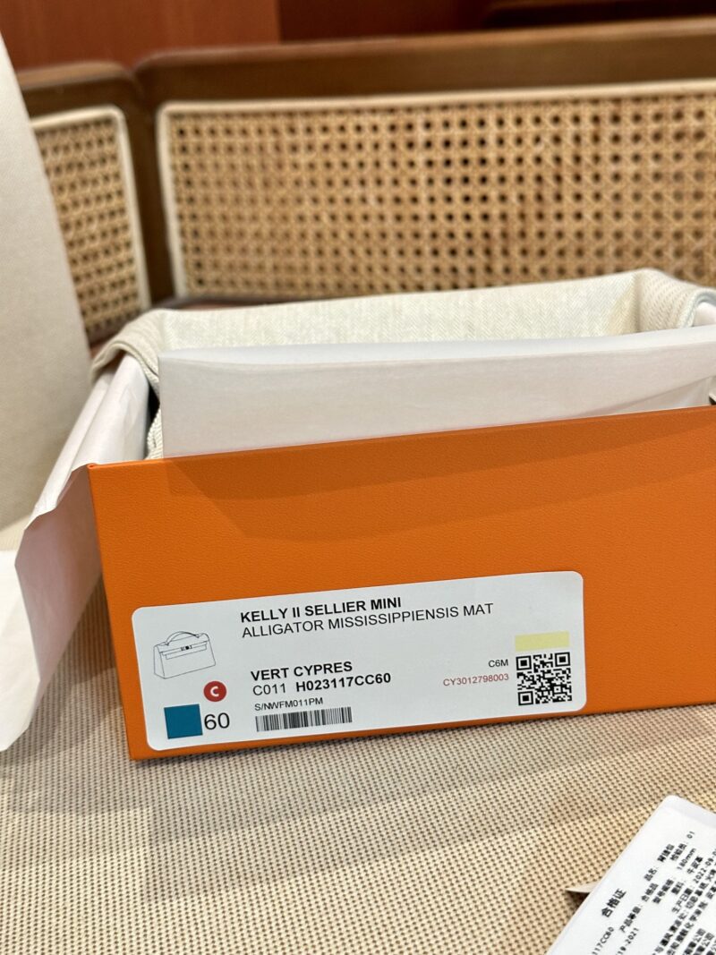 Hermès Mini Kelly Alligator Vert Cypres Gold Hardware