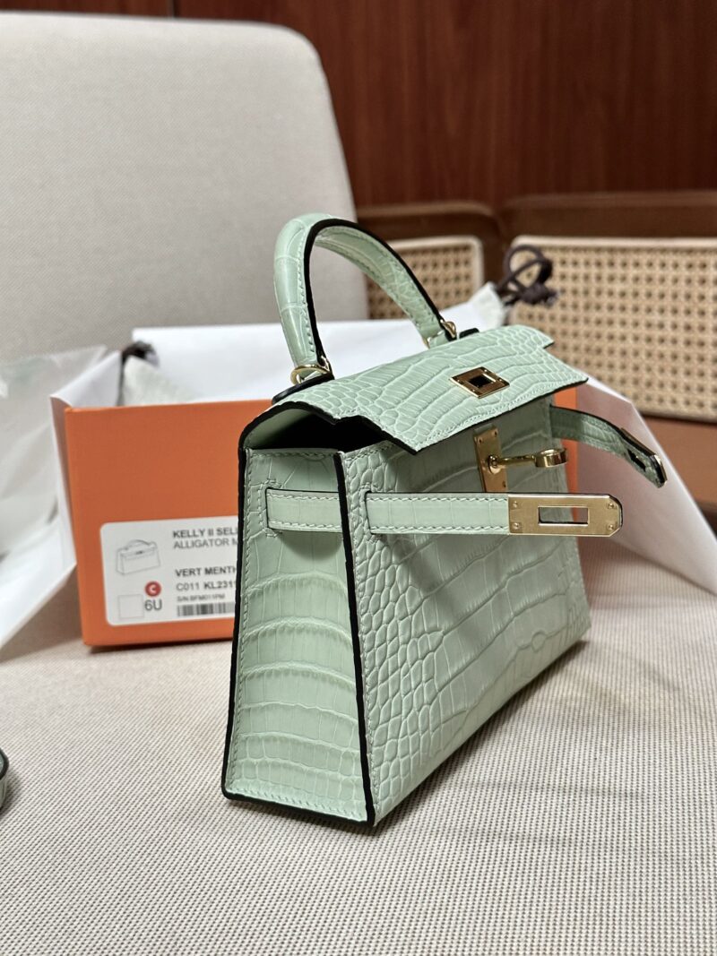 Hermès Mini Kelly Matte Alligator Vert D'eau Gold Hardware - Image 7