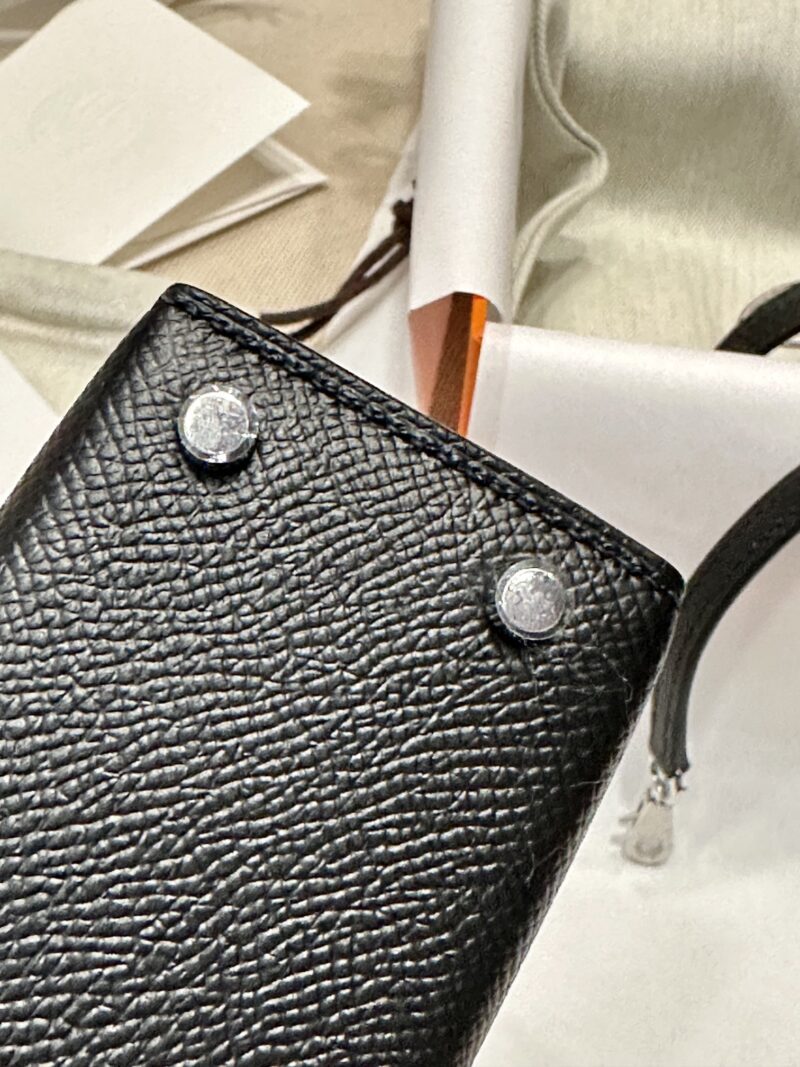 Hermès Mini Kelly Epsom Noir Gold Hardware - Image 23