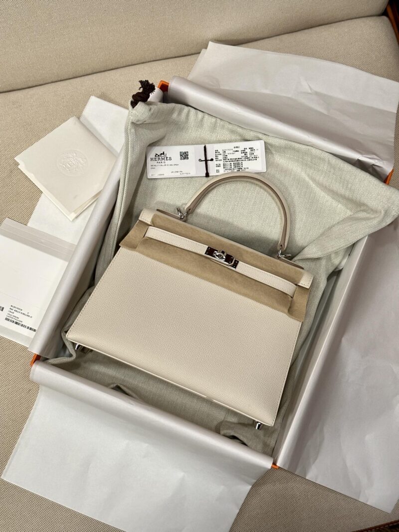 Hermès Kelly 25 Epsom Craie Gold Hardware - Image 2