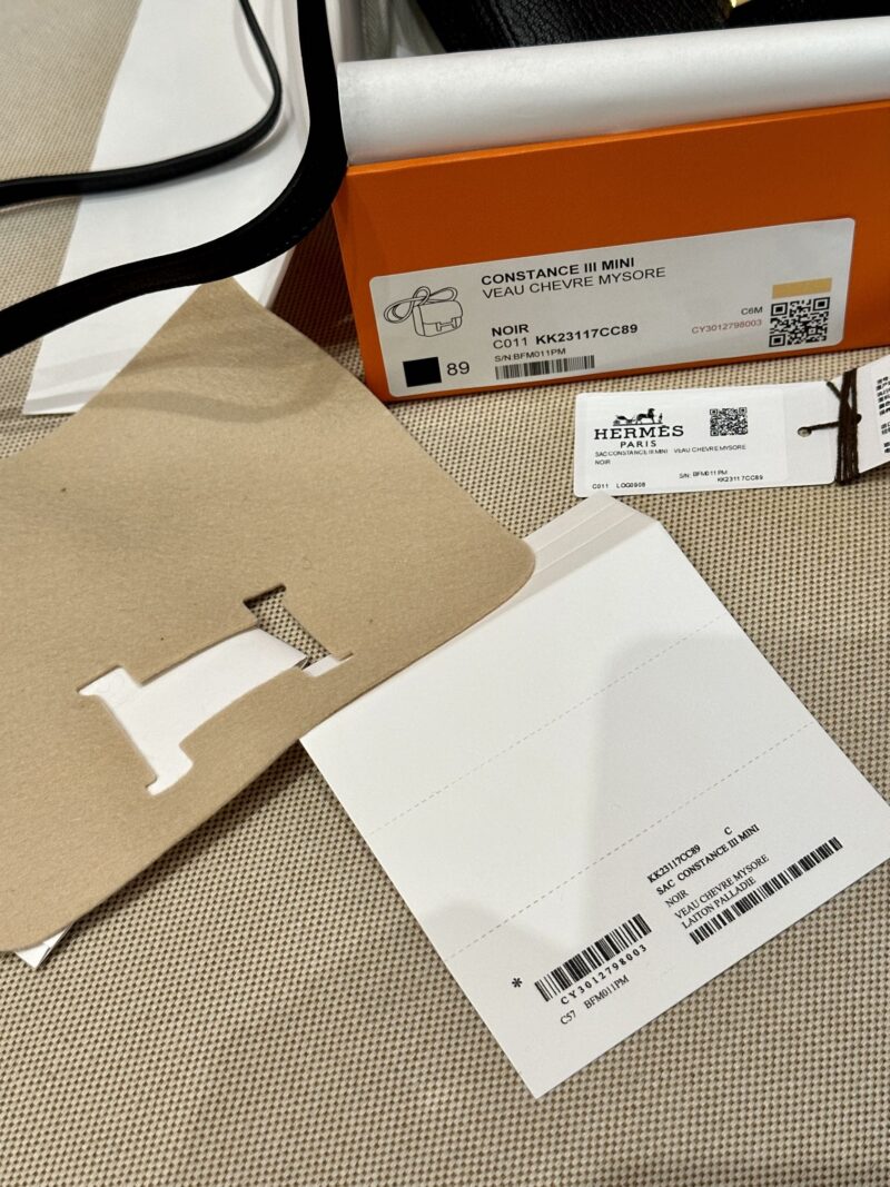 Hermès Constance 19 Noir Chevre Palladium Hardware - Image 8