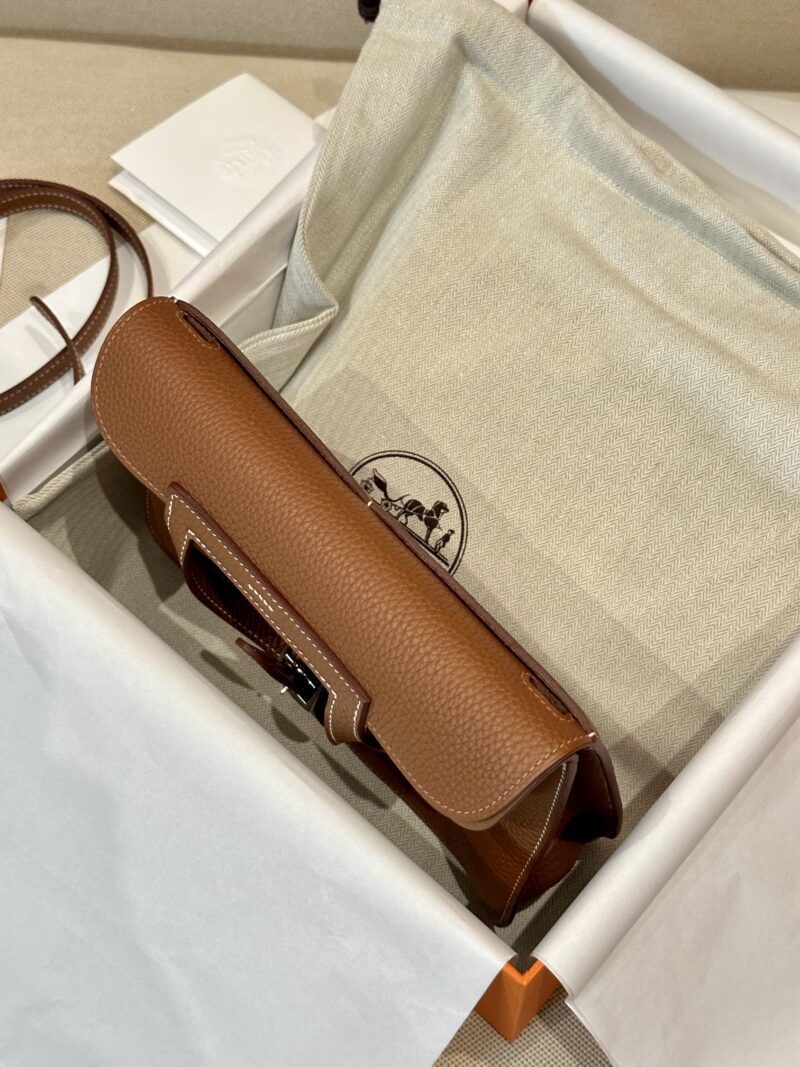 Hermès Halzan 25 Evercolor Gold Silver Hardware - Image 3