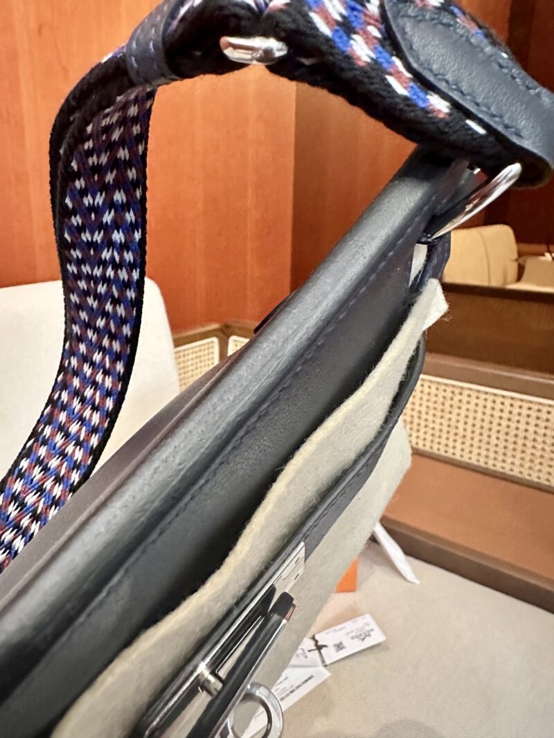 Hermès Jypsiere 23 Swift Caban Silver Hardware - Image 16