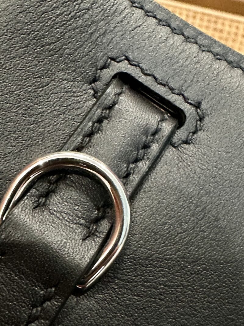 Hermès Kelly Danse 22 Jonathan Noir Silver Hardware - Image 15
